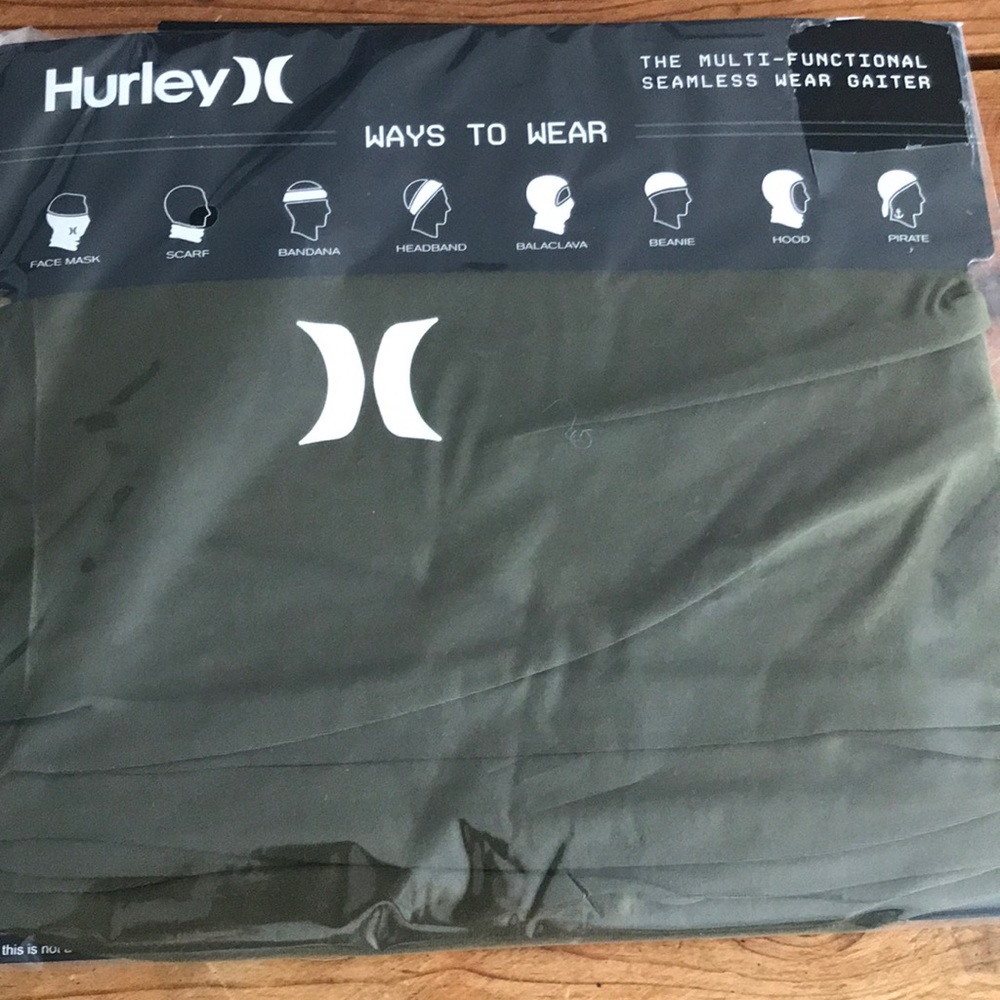 NWT Hurley Multi-Functional Gaiter (face mask)